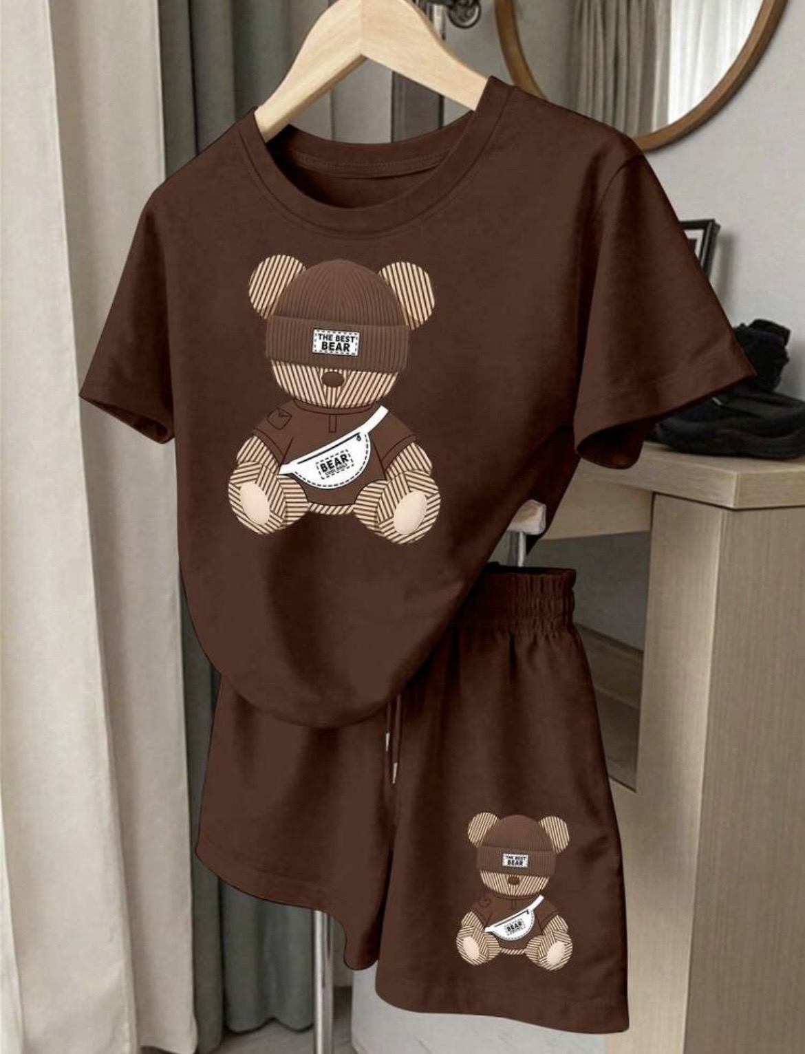 Ensemble Cozy Letter